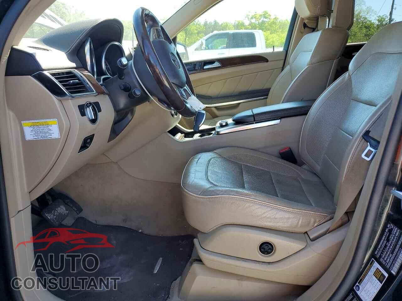 MERCEDES-BENZ GL-CLASS 2014 - 4JGDF2EE2EA330512