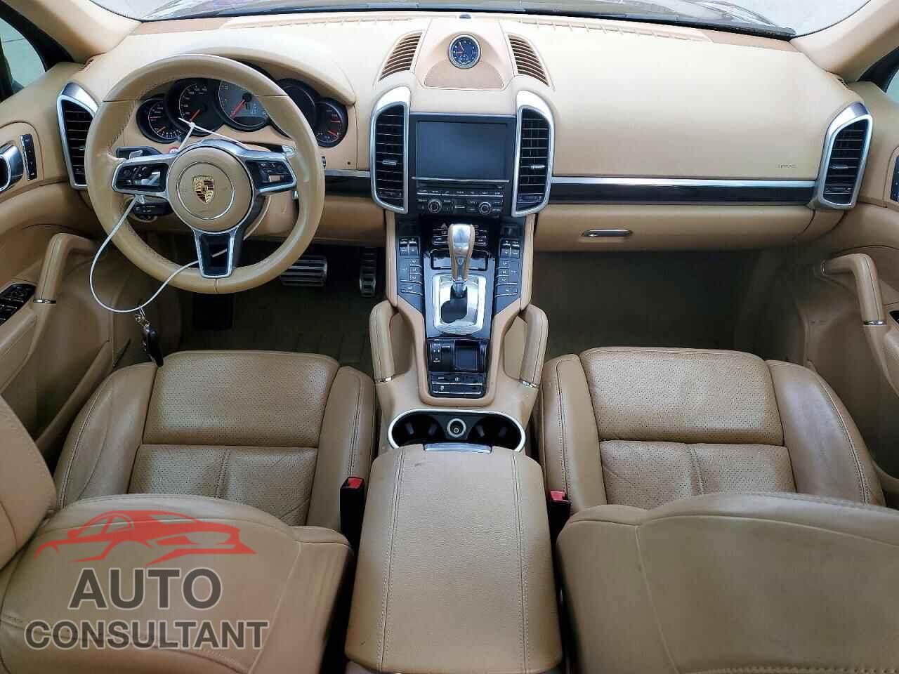 PORSCHE CAYENNE 2016 - WP1AB2A22GLA94898