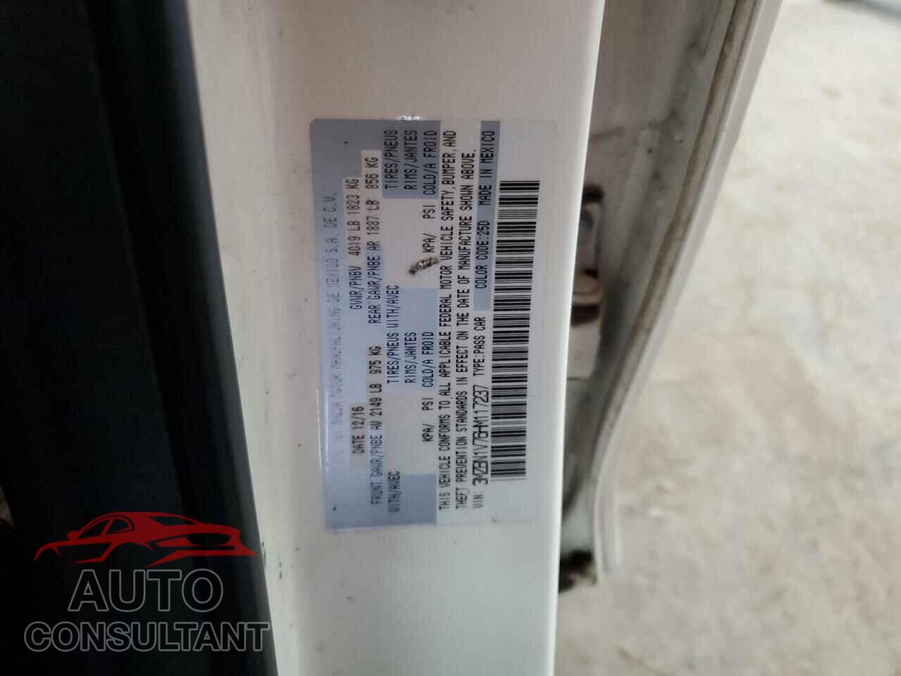 MAZDA 3 2017 - 3MZBN1V76HM117237