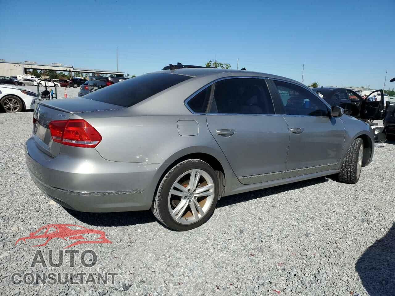 VOLKSWAGEN PASSAT 2014 - 1VWBN7A36EC102403