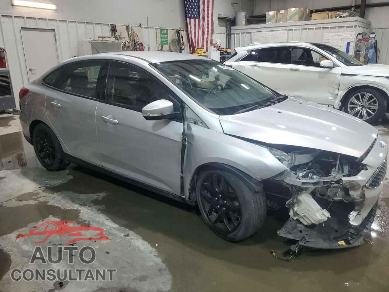 FORD FOCUS 2016 - 1FADP3F26GL339917
