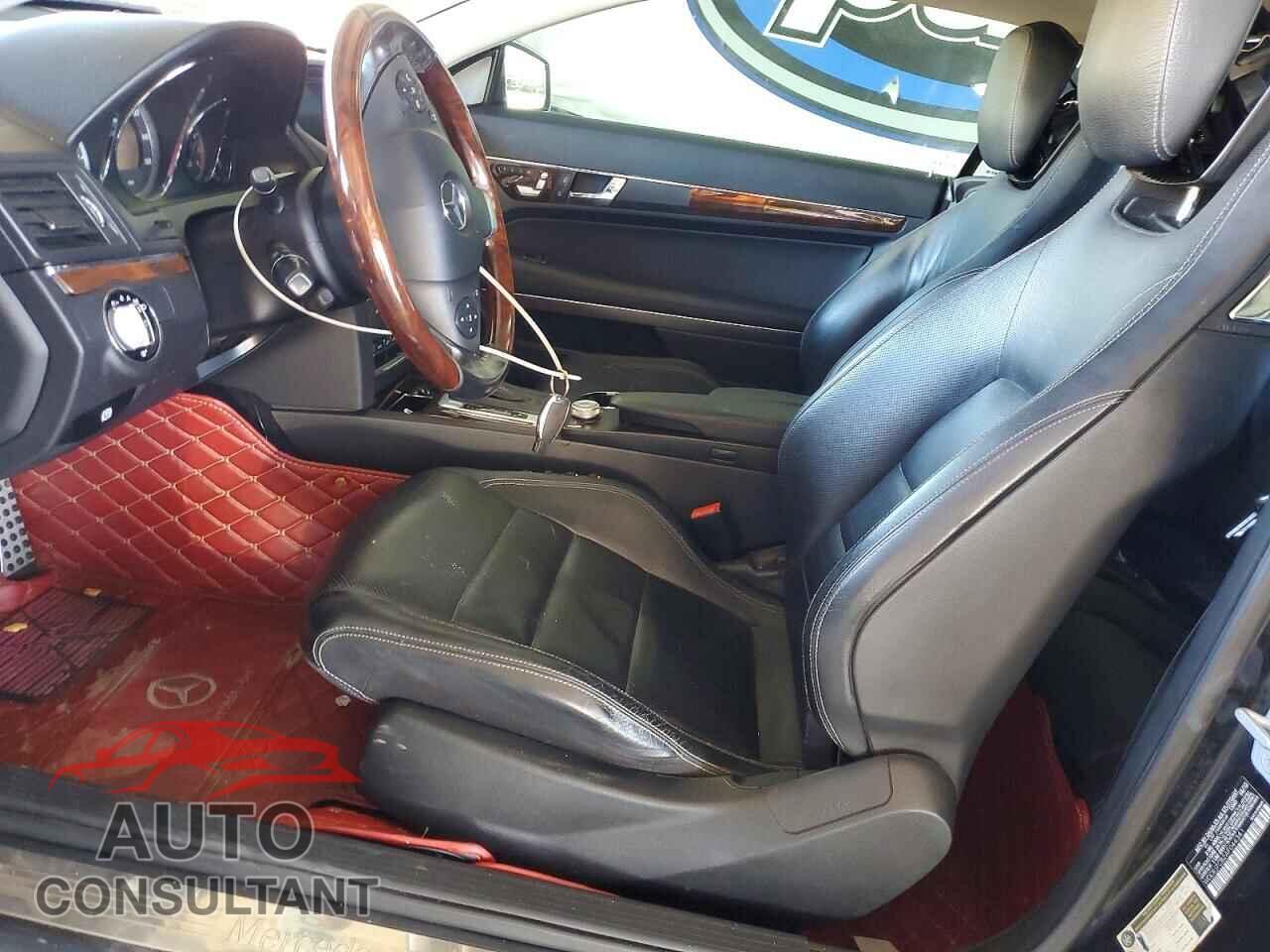 MERCEDES-BENZ E-CLASS 2010 - WDDKJ7CB2AF044341