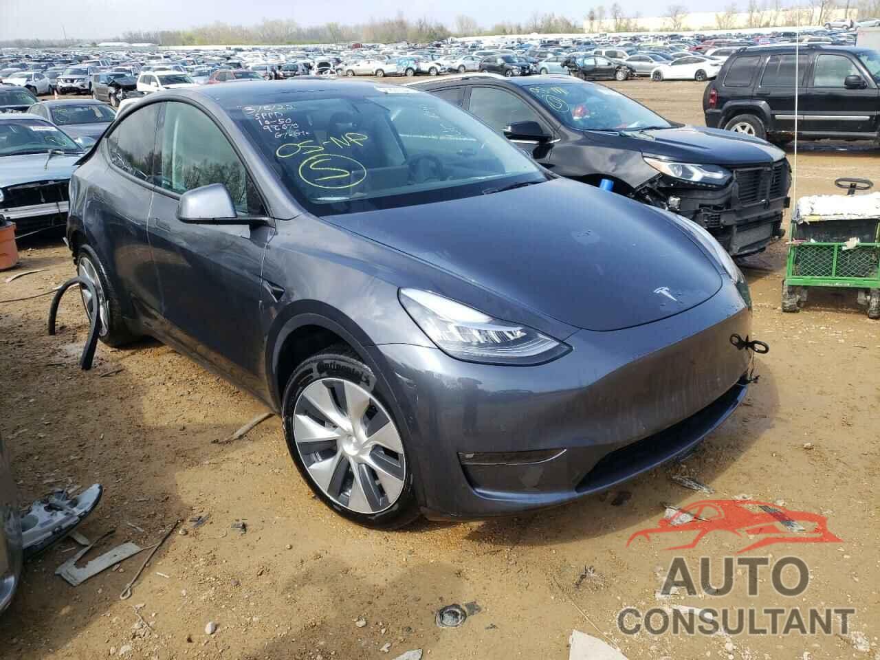 TESLA MODEL Y 2021 - 5YJYGDEE0MF225214