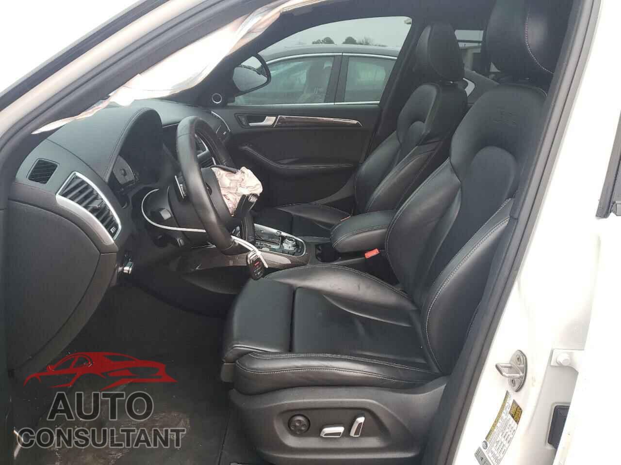 AUDI SQ5 2017 - WA1CCAFP0HA066630
