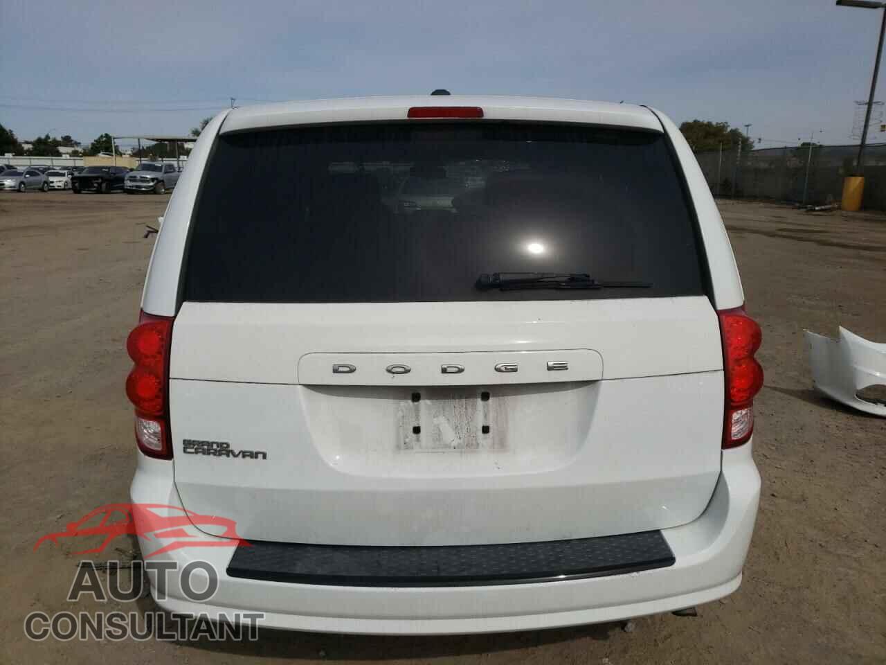 DODGE CARAVAN 2015 - 2C4RDGBG9FR580717