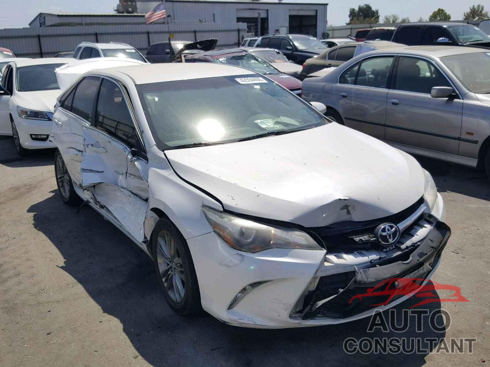 TOYOTA CAMRY 2015 - 4T1BF1FK7FU027134