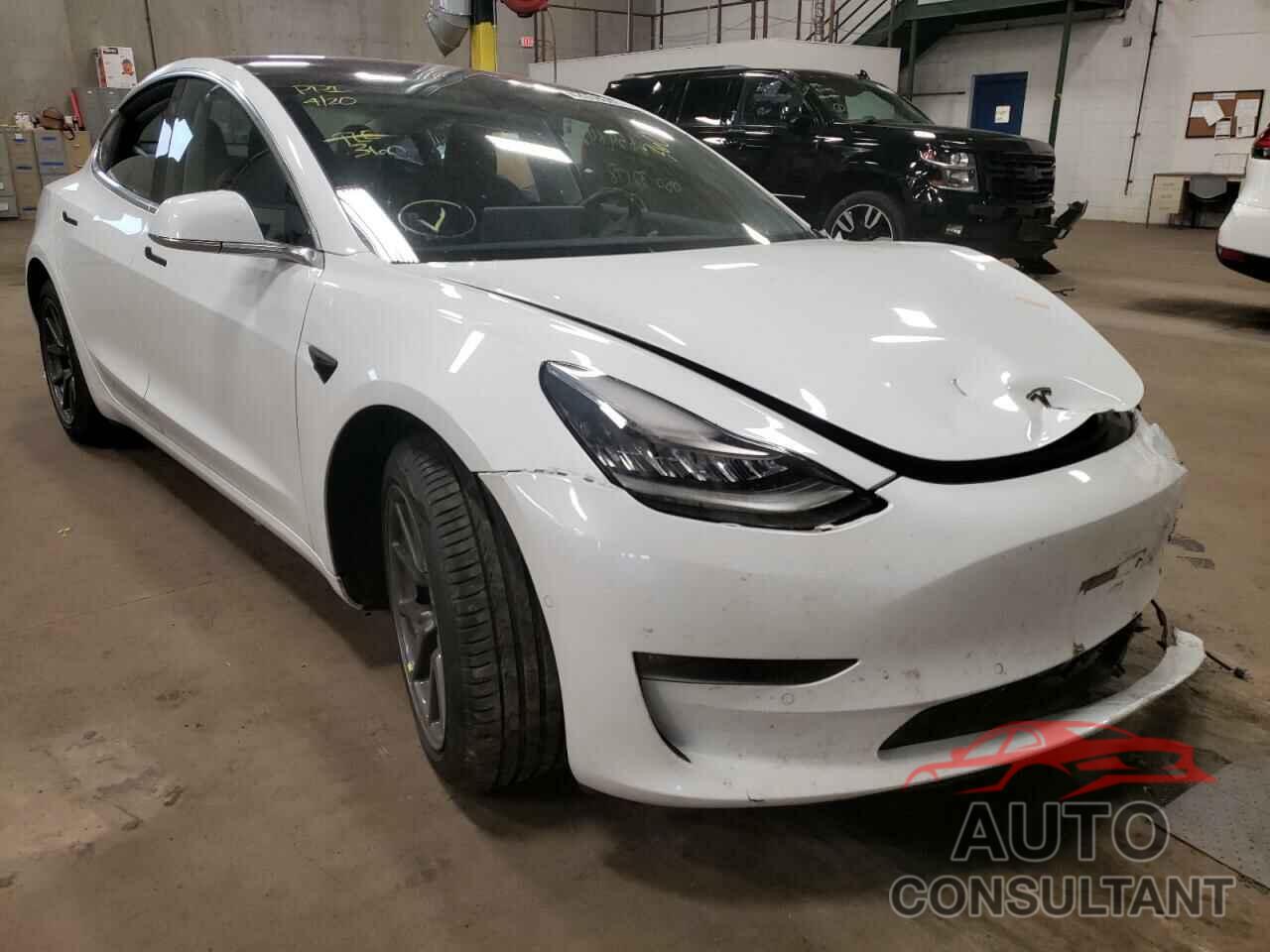 TESLA MODEL 3 2018 - 5YJ3E1EA5JF051888