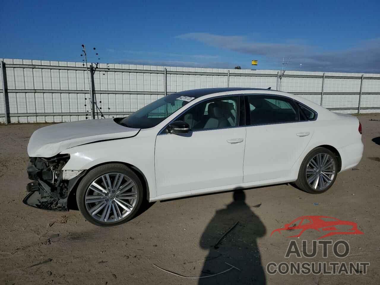 VOLKSWAGEN PASSAT 2015 - 1VWBT7A33FC106710