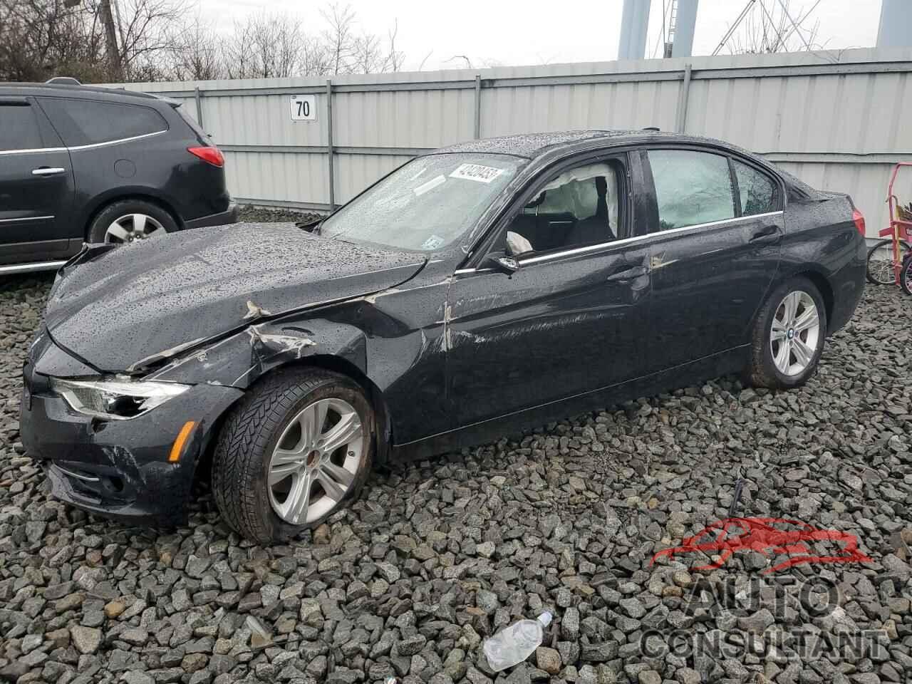 BMW 3 SERIES 2017 - WBA8D9G59HNU60265