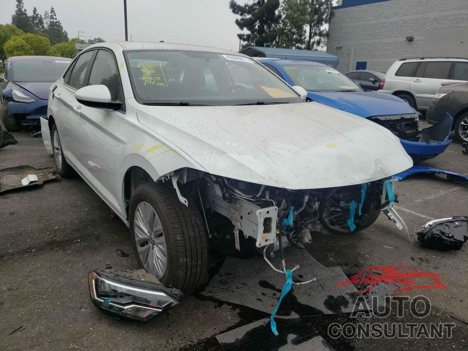 VOLKSWAGEN JETTA 2019 - 3VWC57BU3KM160071