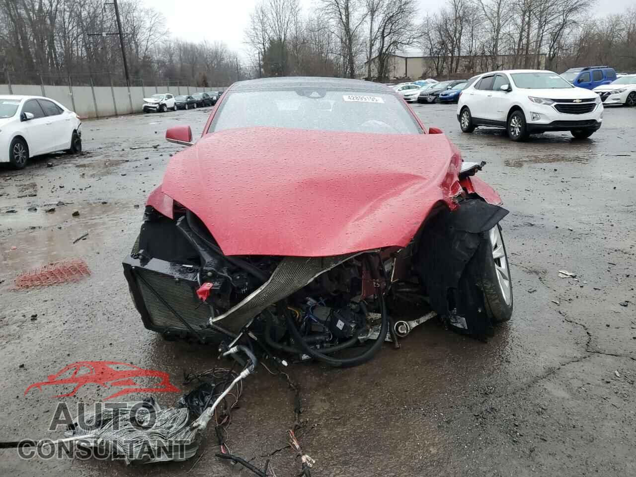 TESLA MODEL S 2015 - 5YJSA1E49FF113947