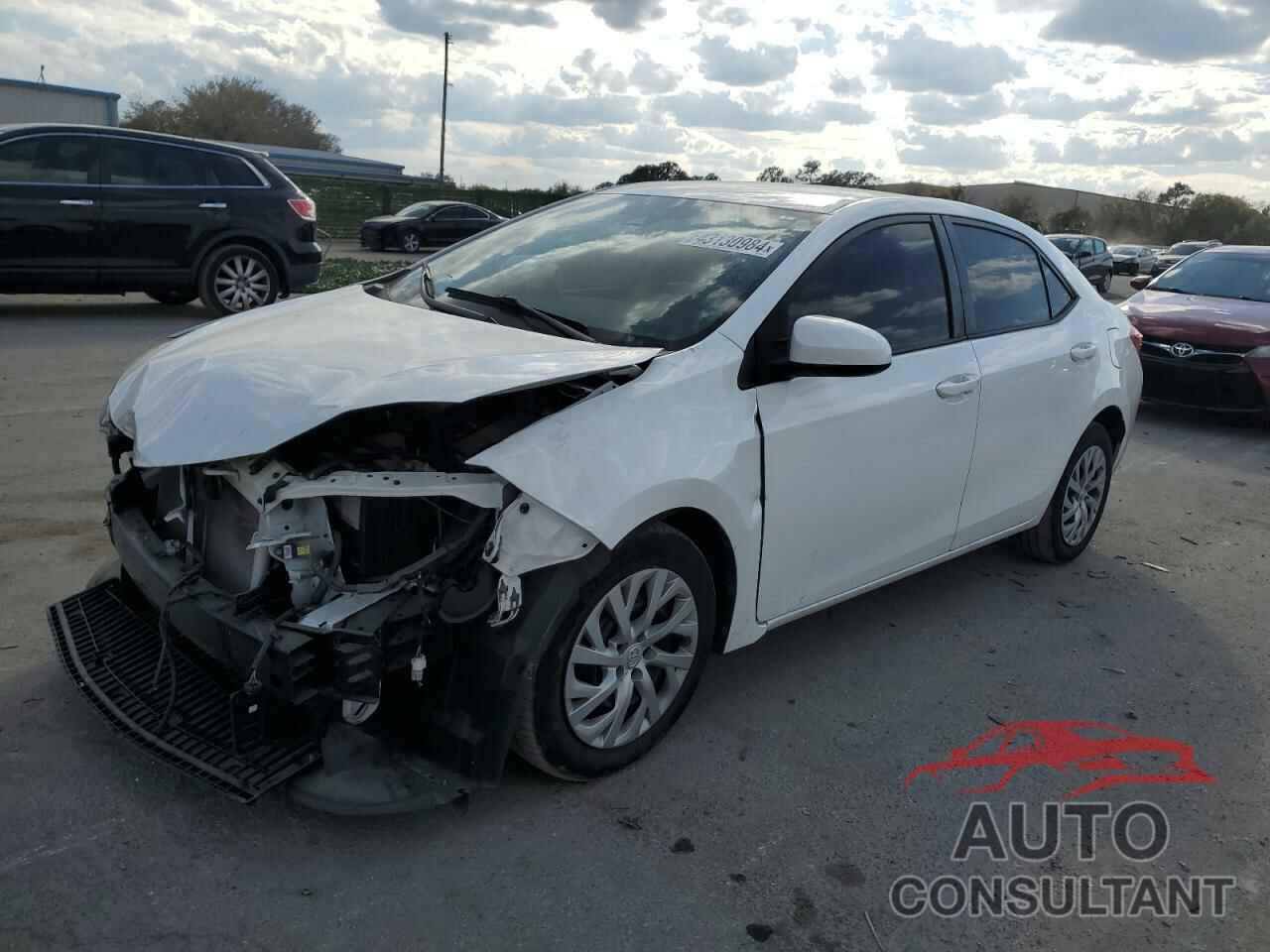 TOYOTA COROLLA 2019 - 2T1BURHE8KC221369