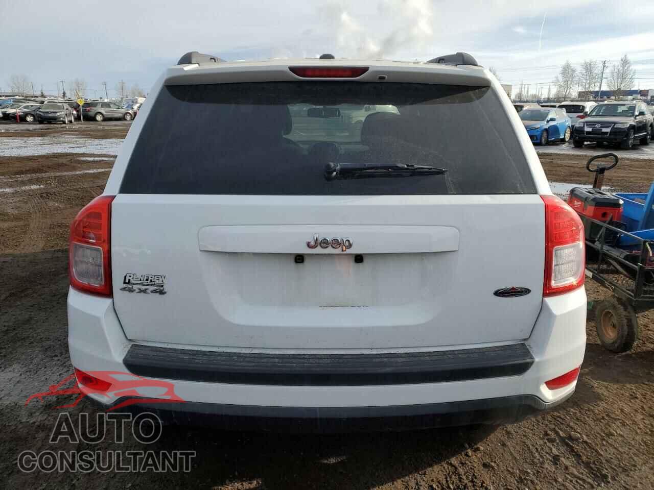 JEEP COMPASS 2011 - 1J4NF4FB2BD258725
