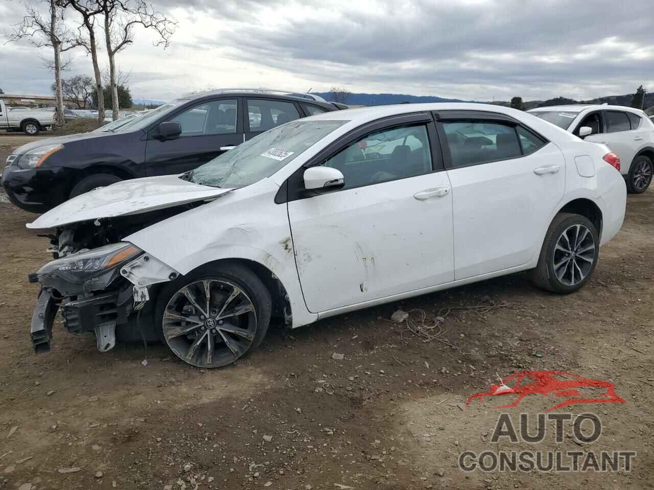 TOYOTA COROLLA 2018 - 2T1BURHEXJC078830