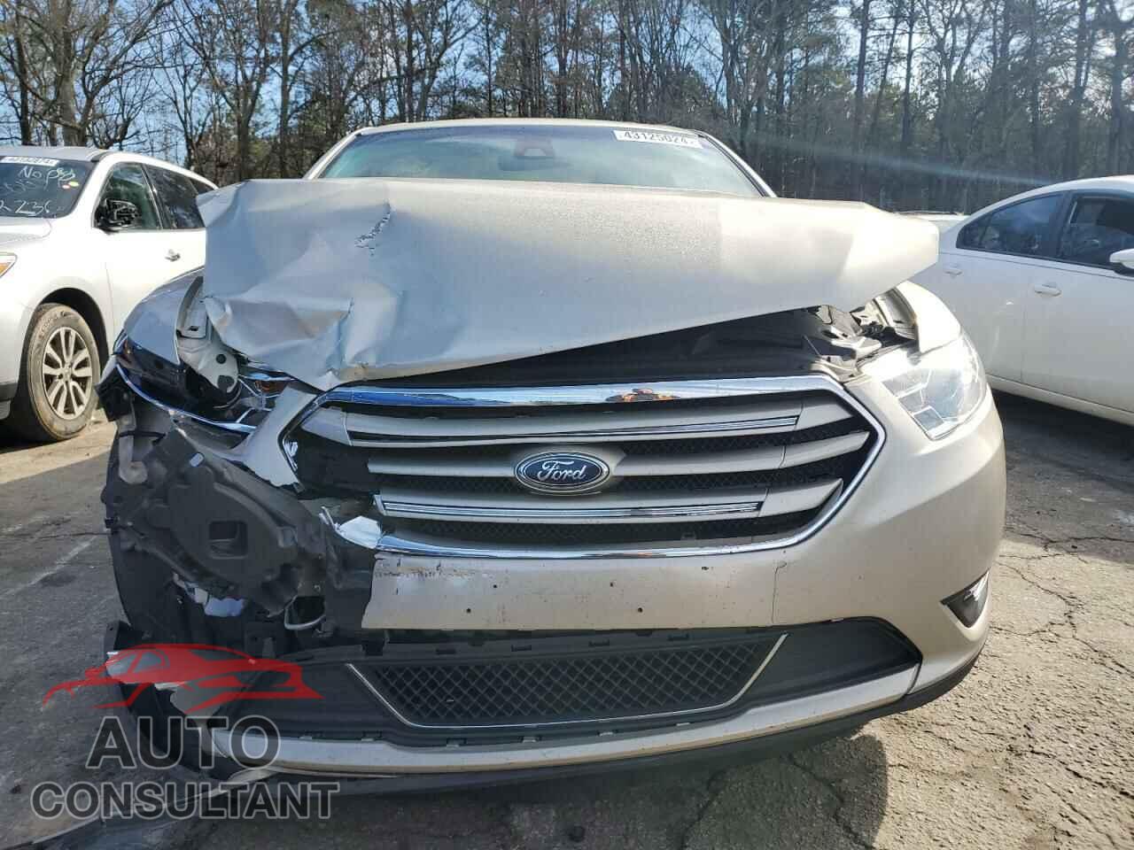 FORD TAURUS 2017 - 1FAHP2F85HG129092