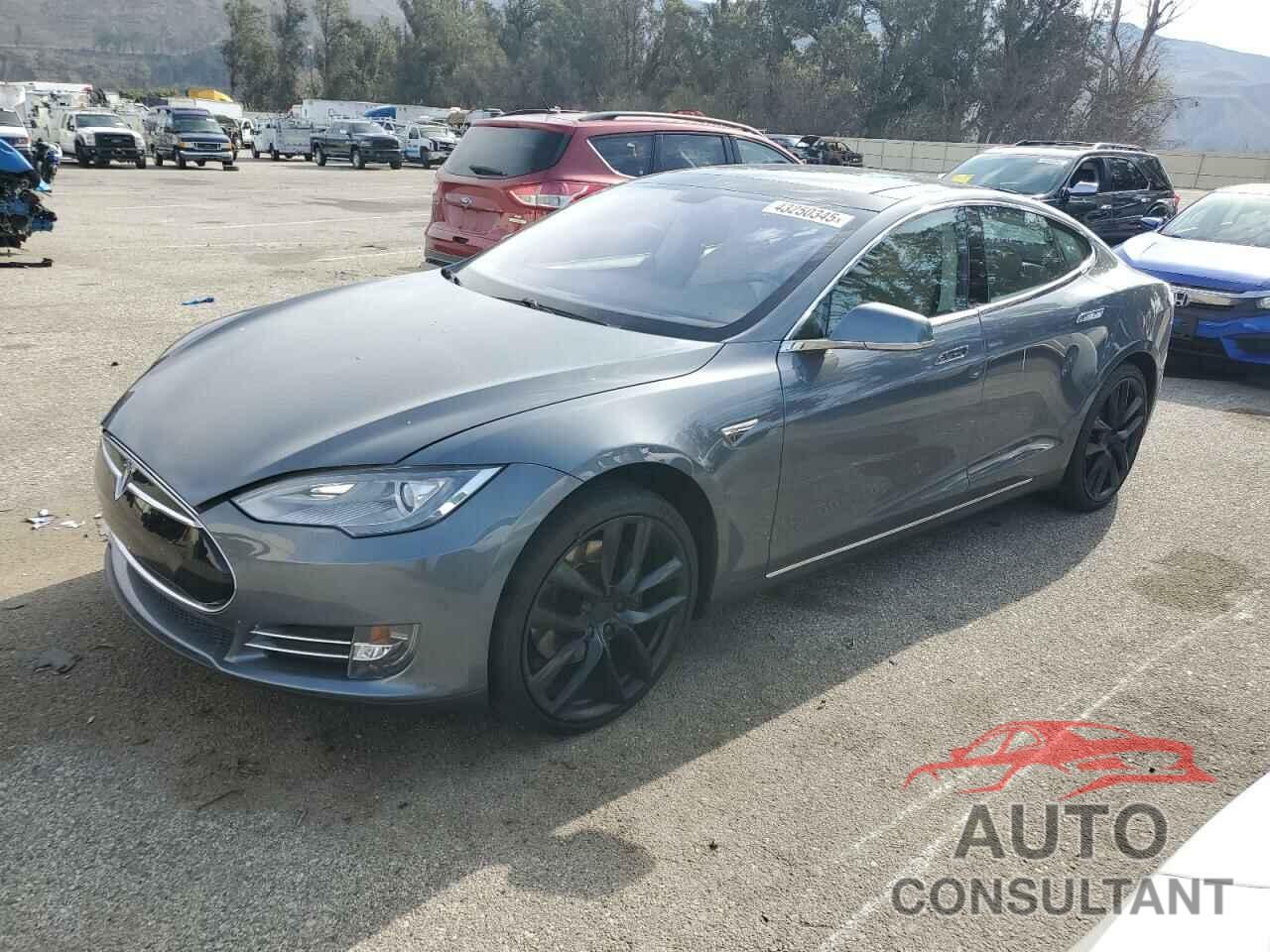 TESLA MODEL S 2014 - 5YJSA1H10EFP32887