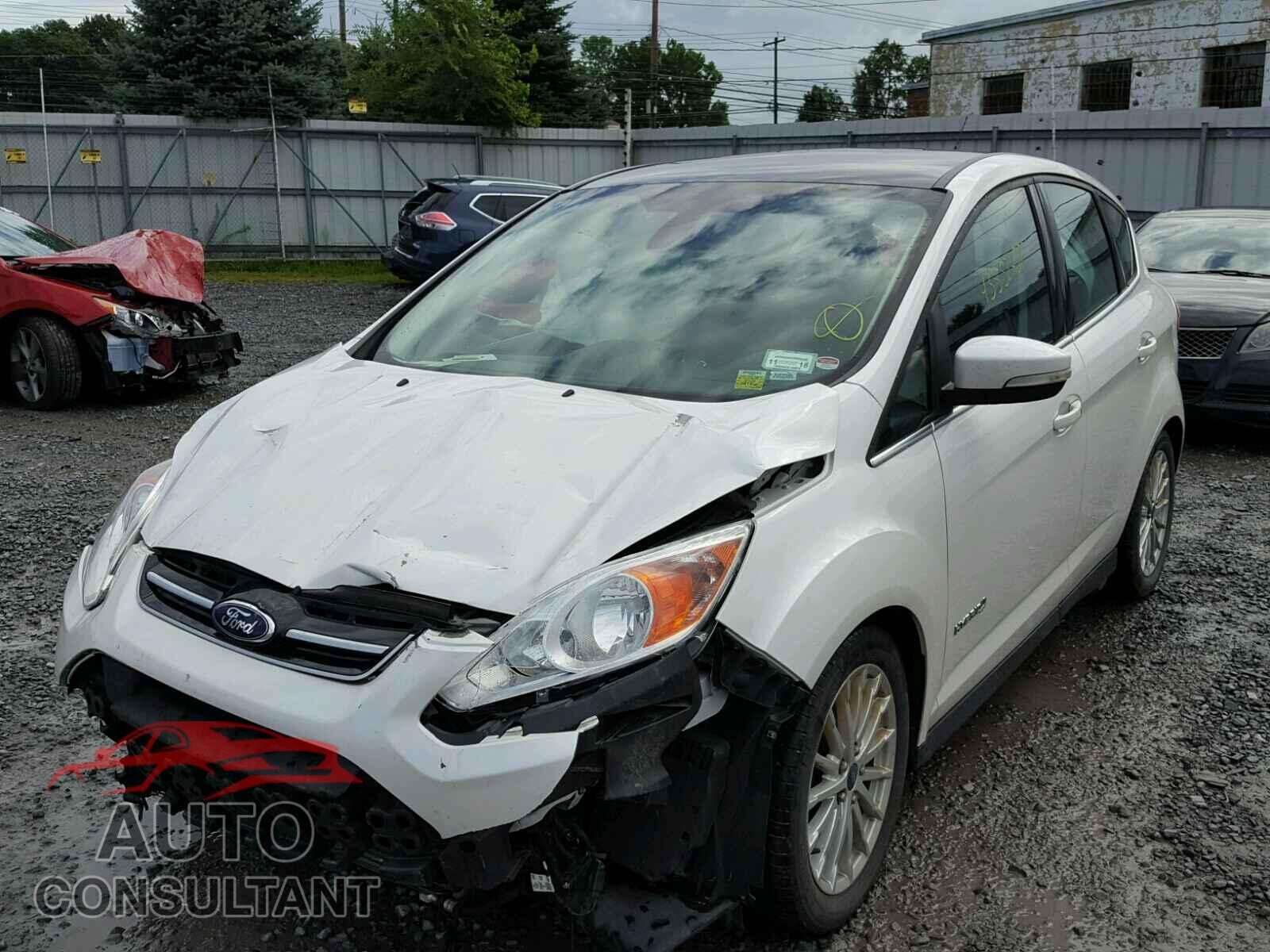 FORD CMAX 2015 - 1FADP5BU5FL100408