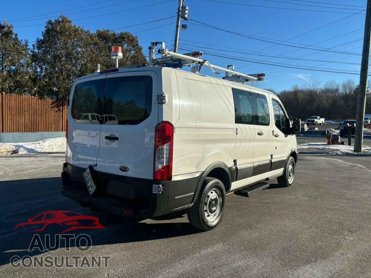 FORD TRANSIT 2015 - 1FTNR1ZM3FKB13154