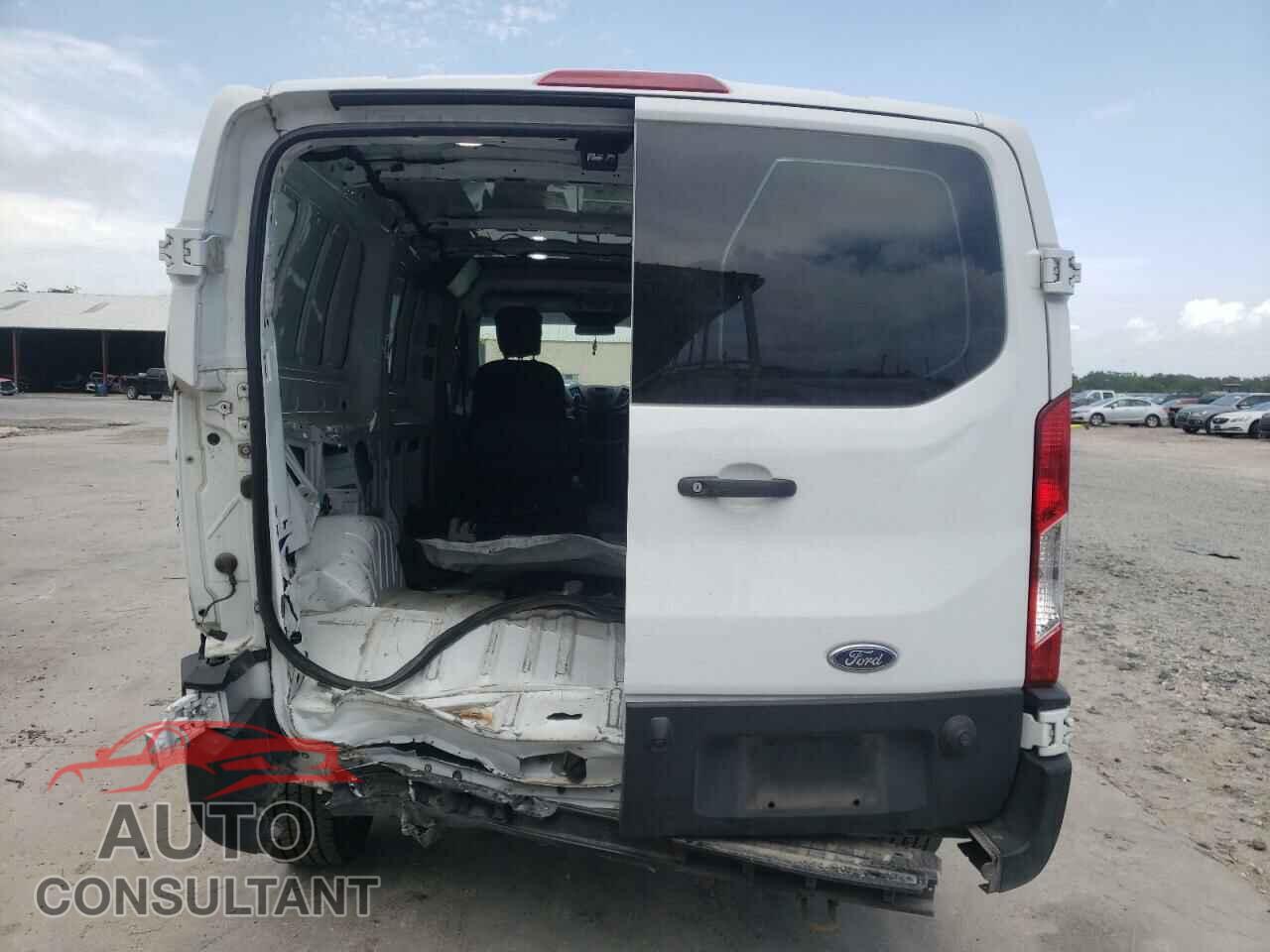 FORD TRANSIT CO 2019 - 1FTYR2ZM2KKA61769