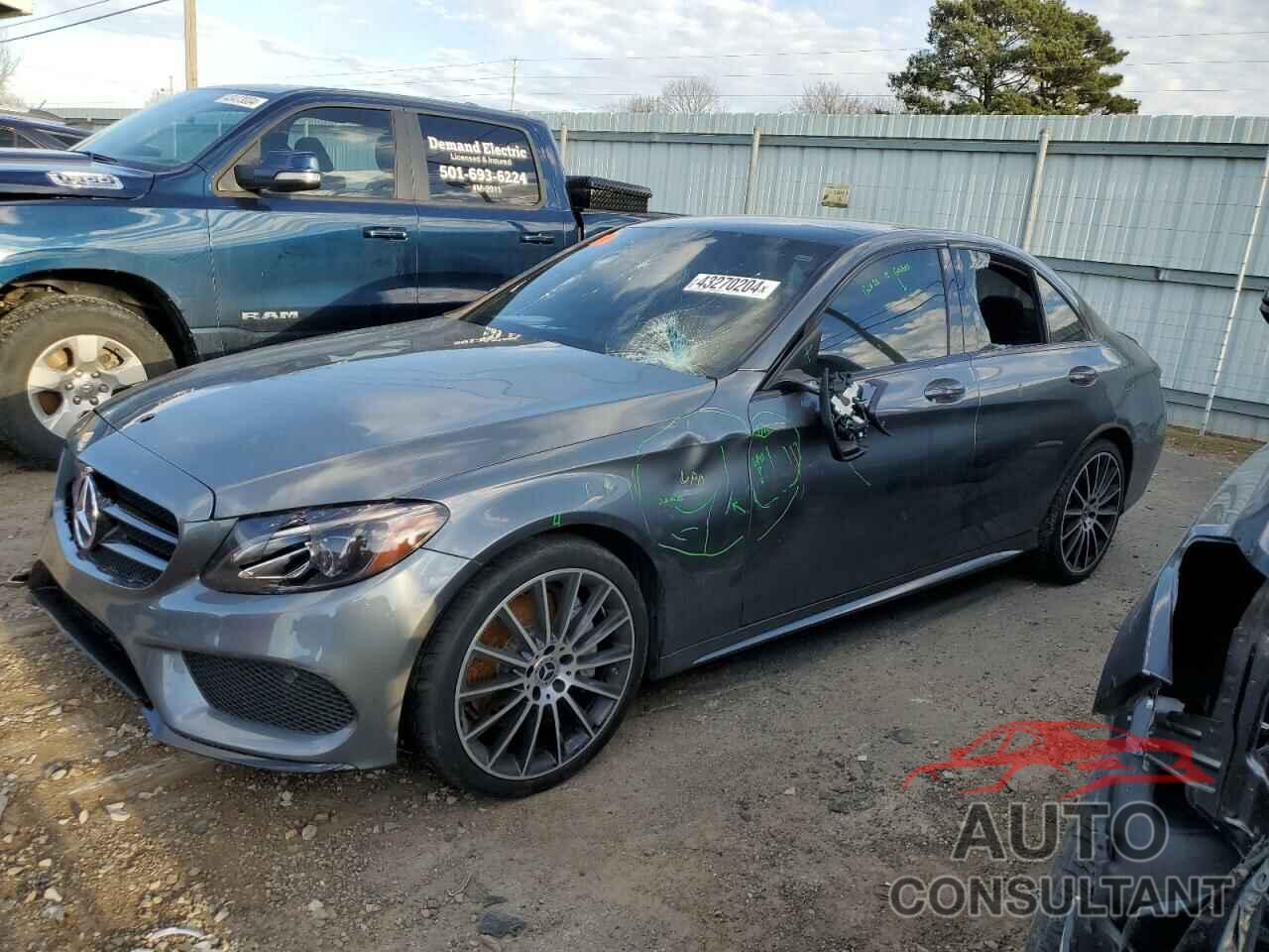 MERCEDES-BENZ C-CLASS 2018 - 55SWF4KB5JU266937