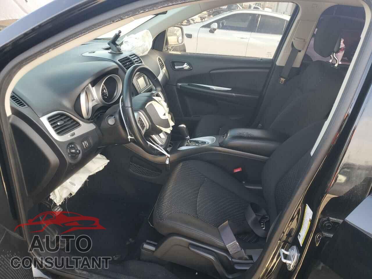 DODGE JOURNEY 2018 - 3C4PDCBG2JT508652