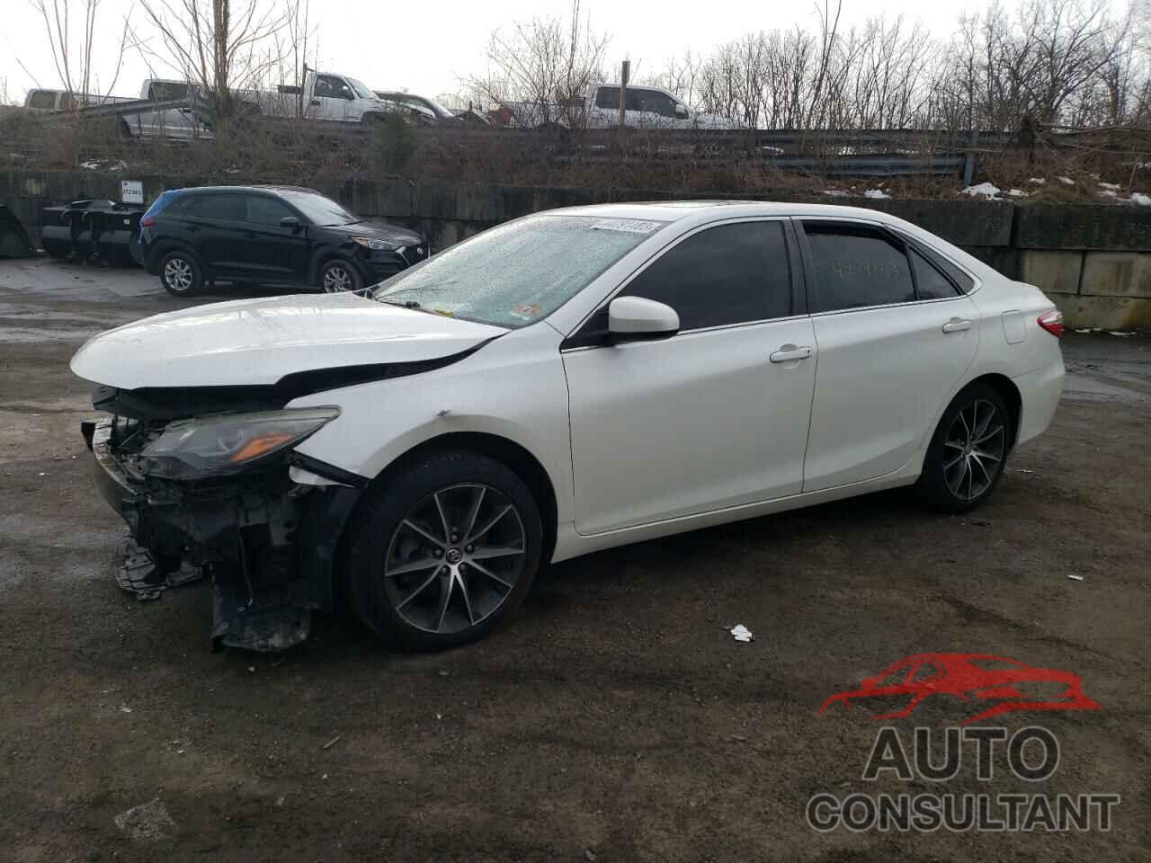 TOYOTA CAMRY 2015 - 4T1BK1FK8FU555213
