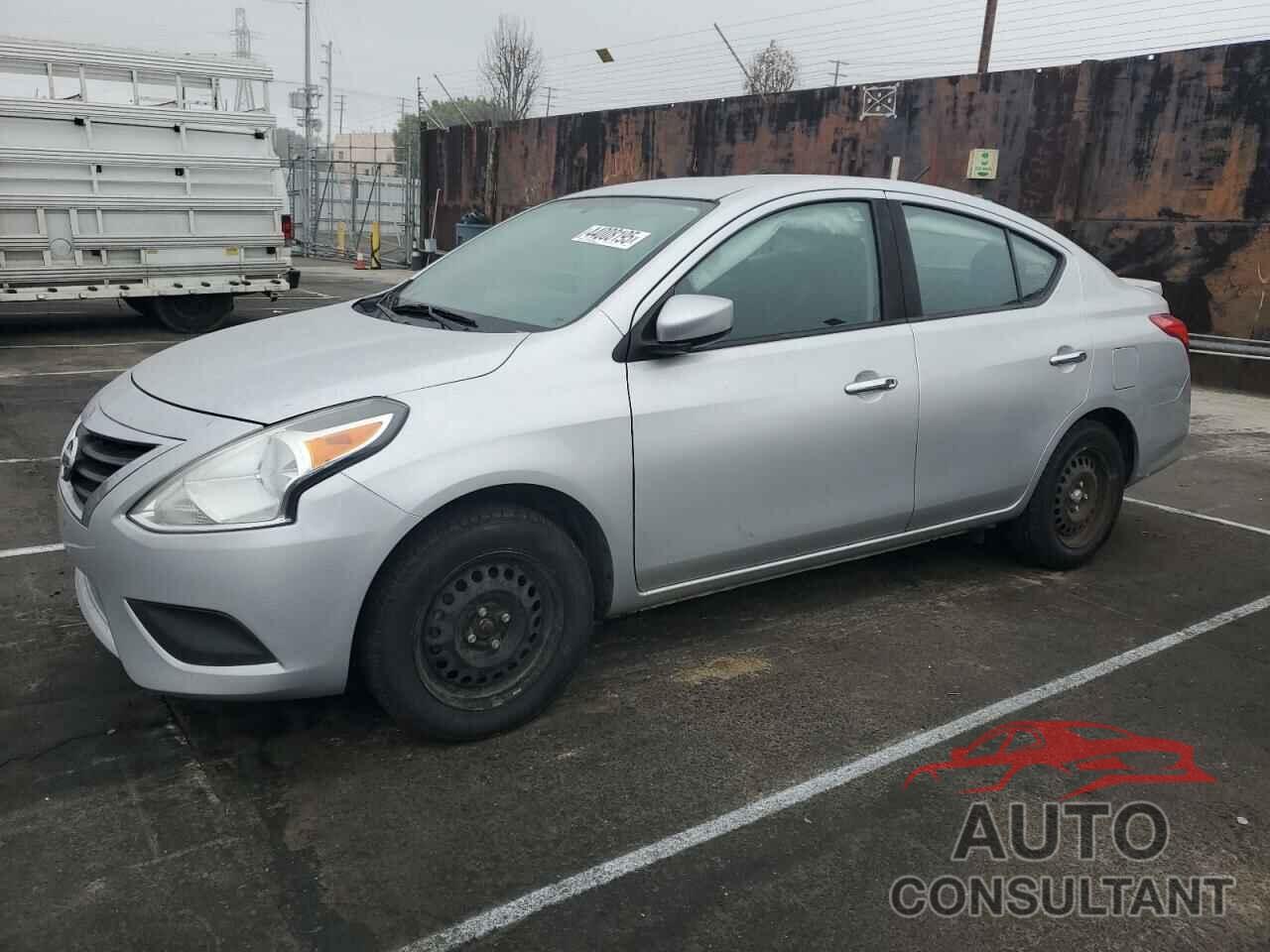NISSAN VERSA 2018 - 3N1CN7AP5JL805583