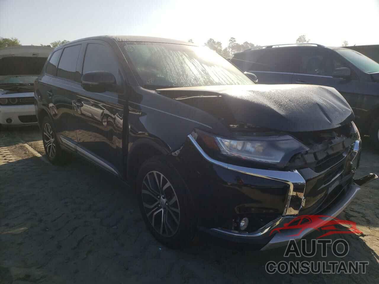 MITSUBISHI OUTLANDER 2018 - JA4AD3A30JZ017908