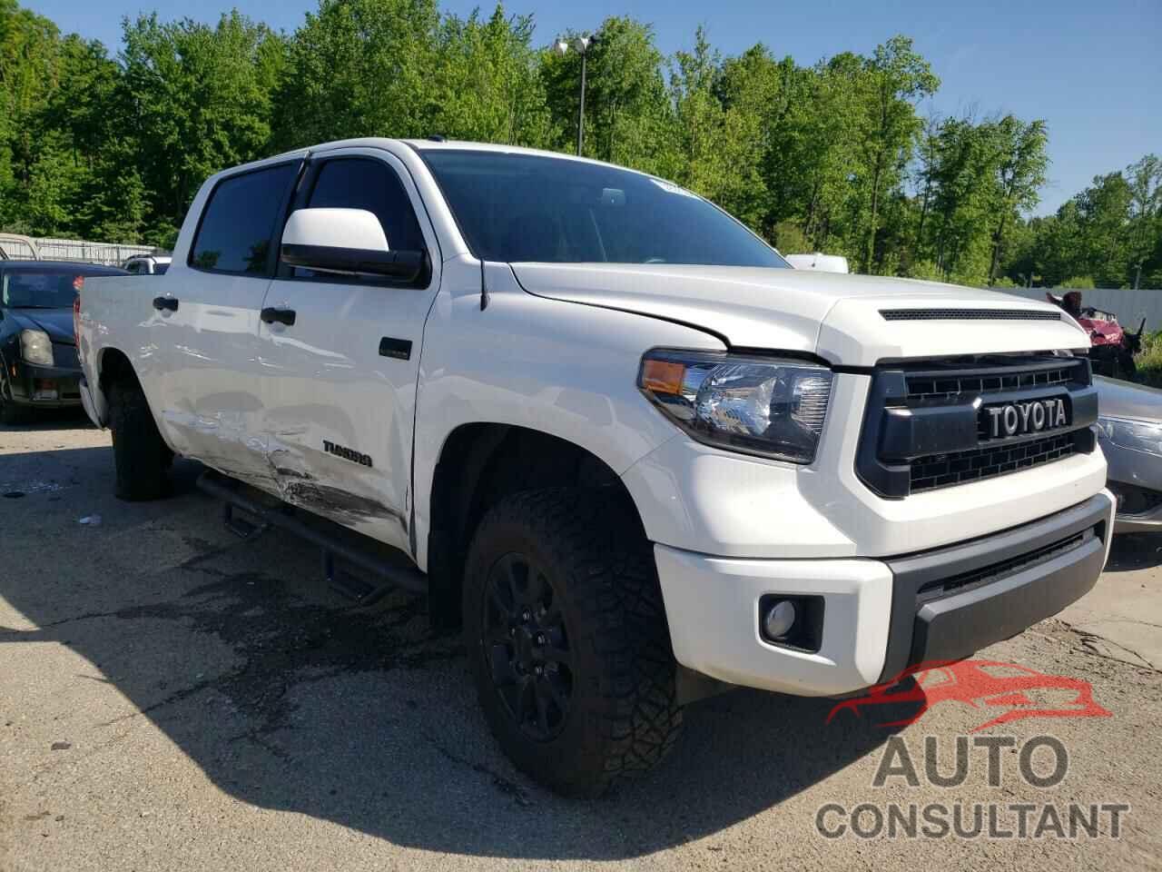 TOYOTA TUNDRA 2017 - 5TFDW5F18HX632891