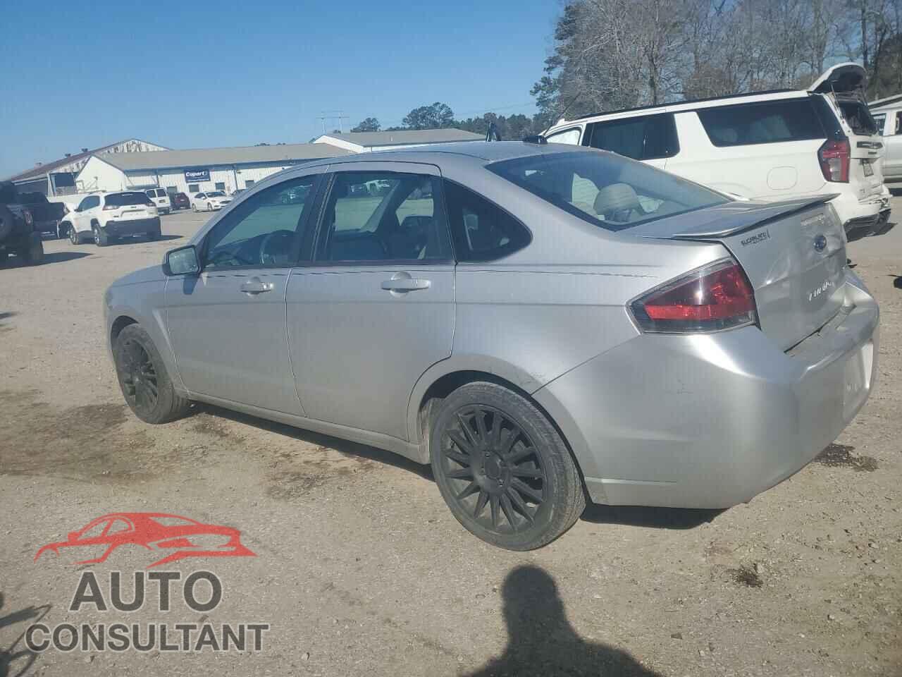 FORD FOCUS 2011 - 1FAHP3GN3BW124545