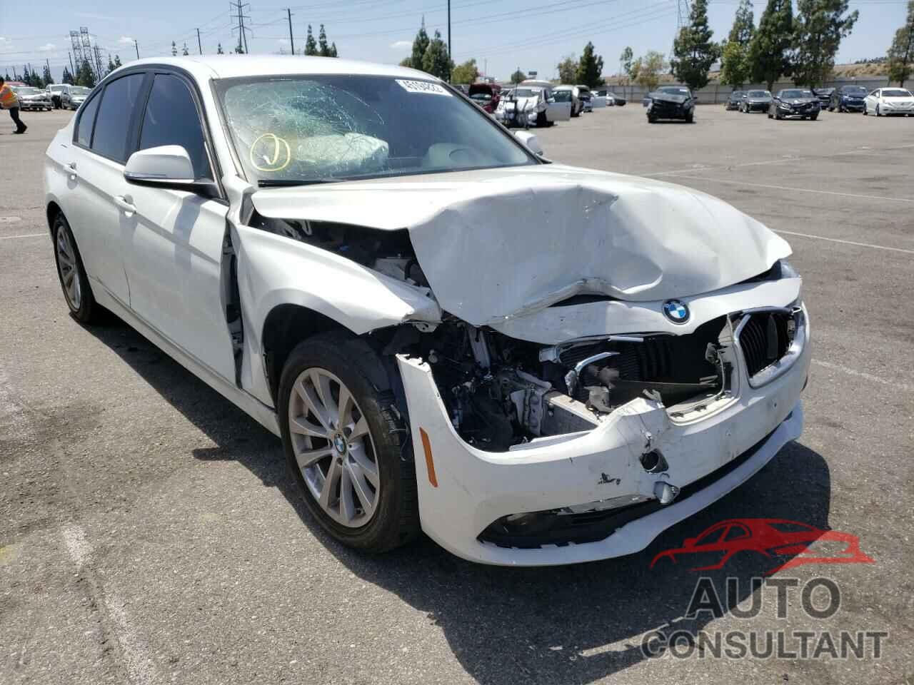 BMW 3 SERIES 2017 - WBA8E1G32HNU18534