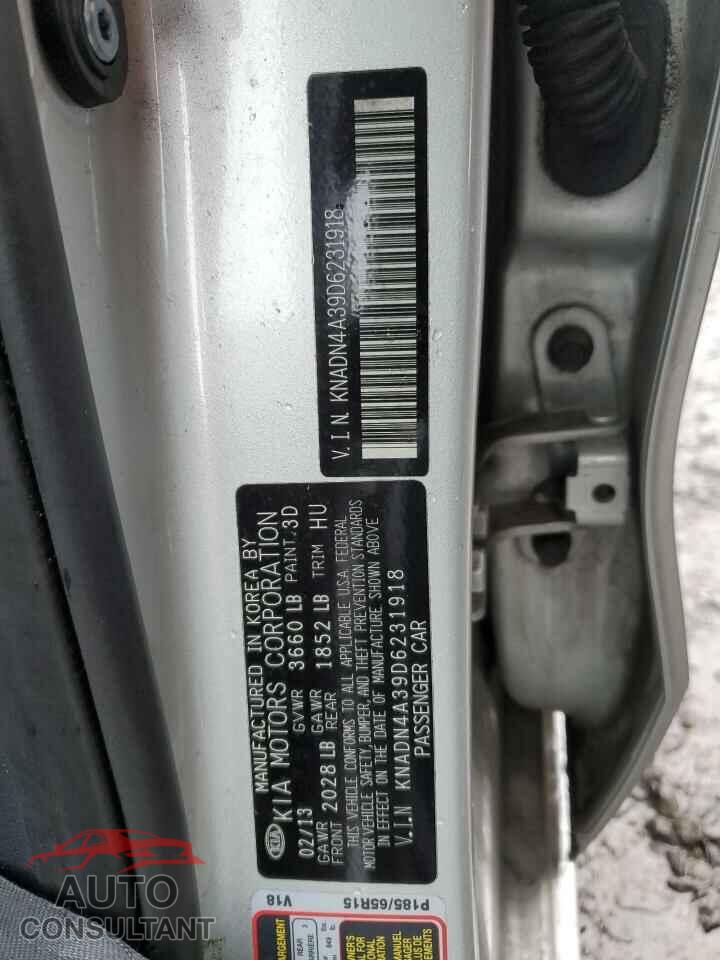 KIA RIO 2013 - KNADN4A39D6231918