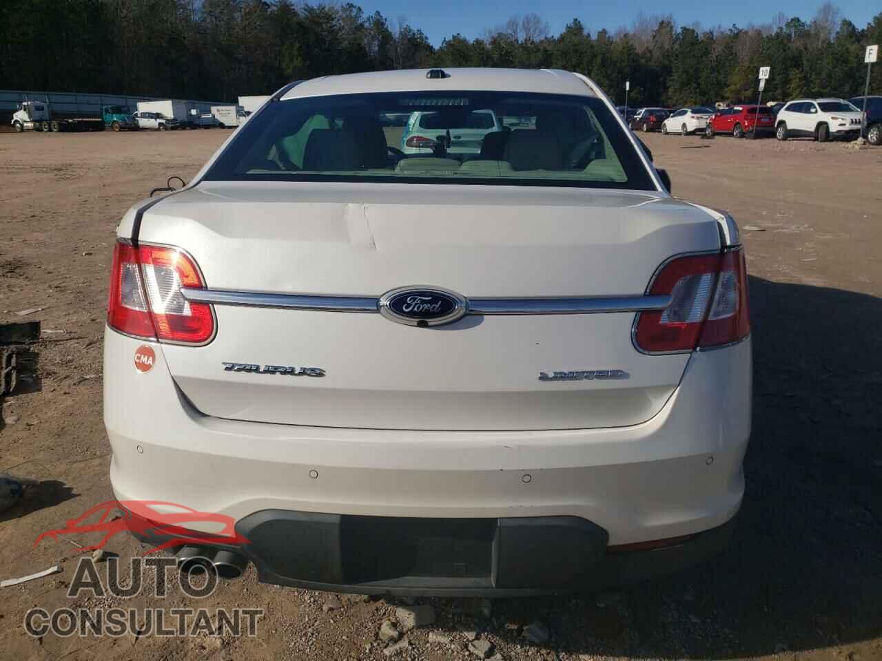 FORD TAURUS 2011 - 1FAHP2FW2BG148673