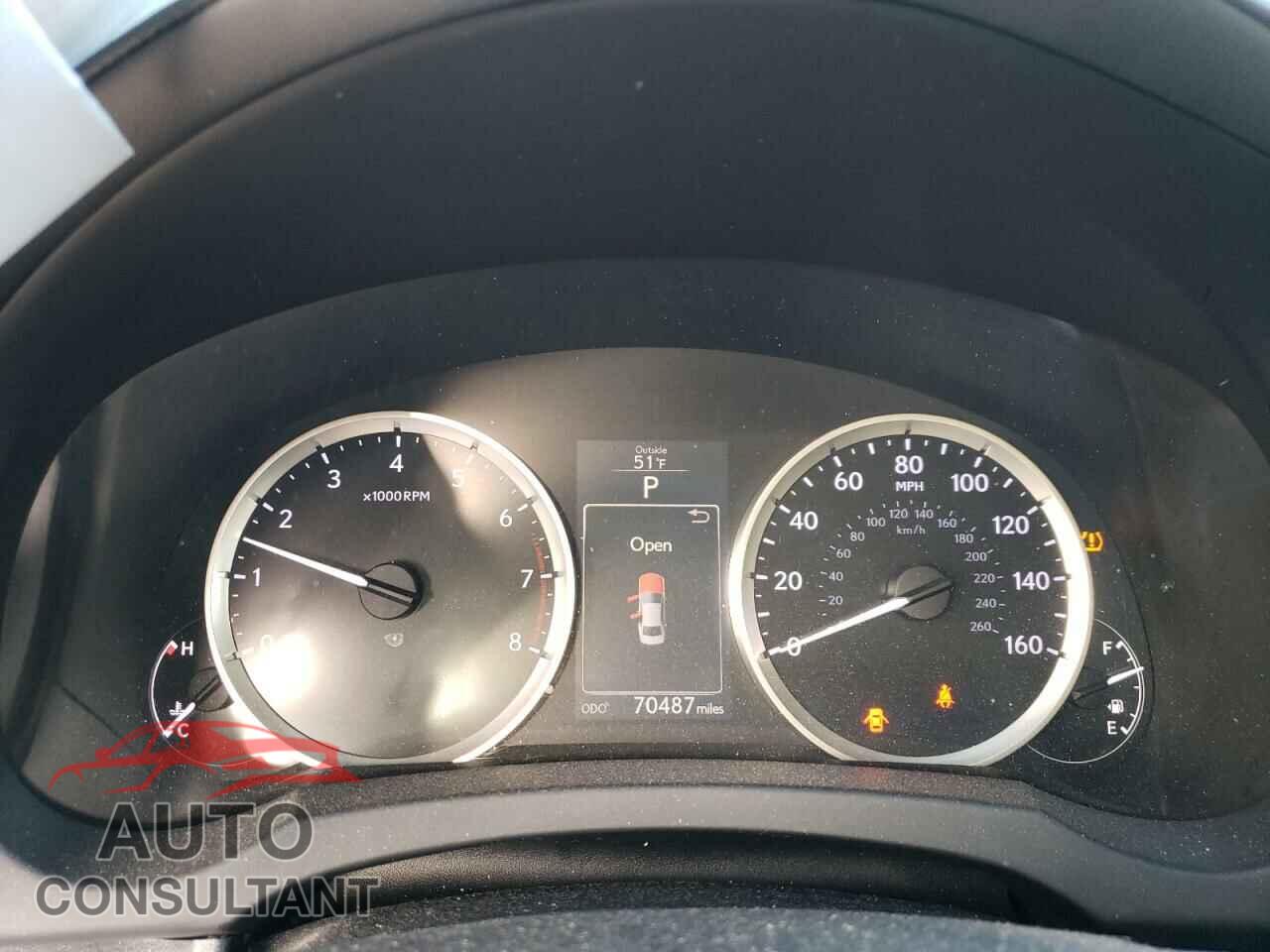 LEXUS IS 2014 - JTHCE1D28E5003320