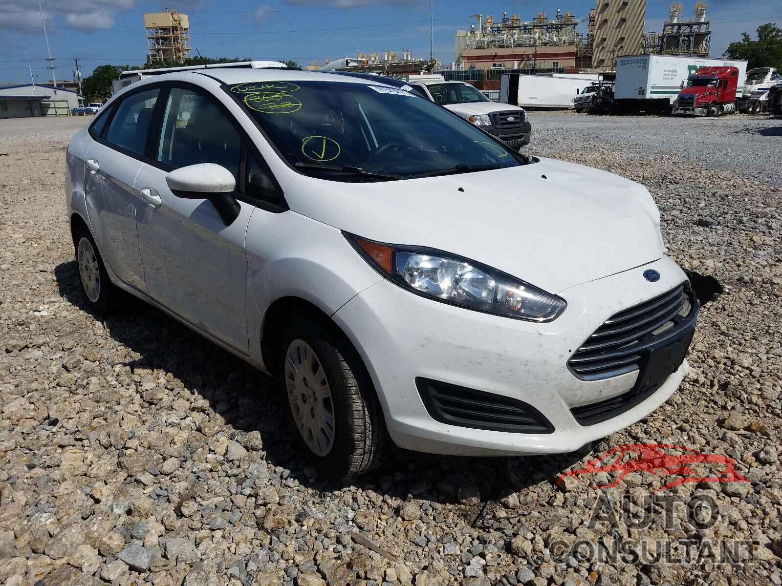 FORD FIESTA 2018 - 3FADP4AJ5JM138617