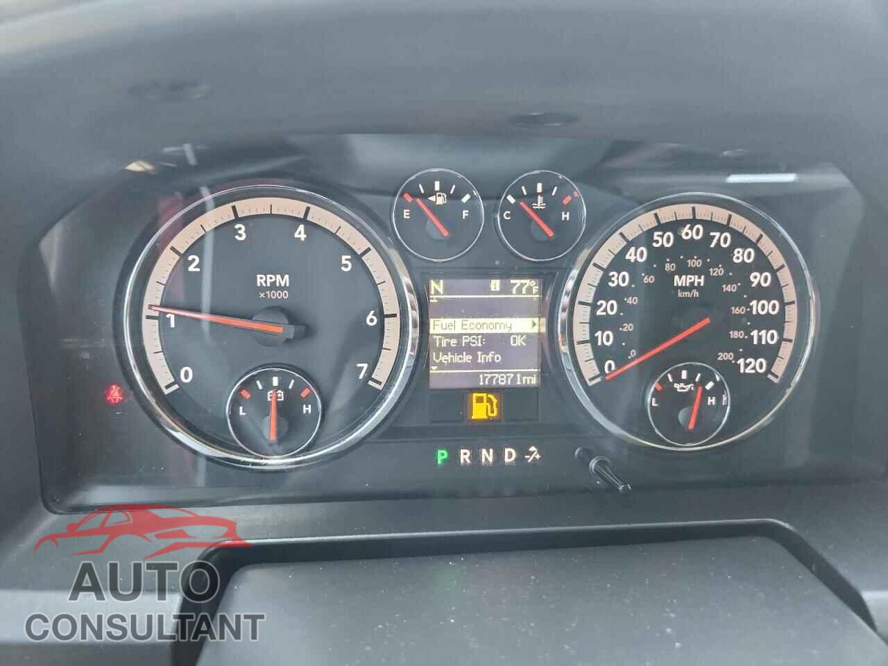 DODGE RAM 1500 2012 - 1C6RD7LT8CS148567