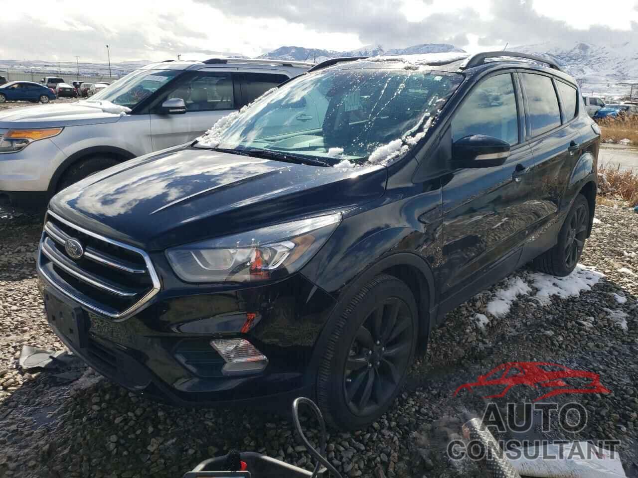 FORD ESCAPE 2017 - 1FMCU9J90HUE73092