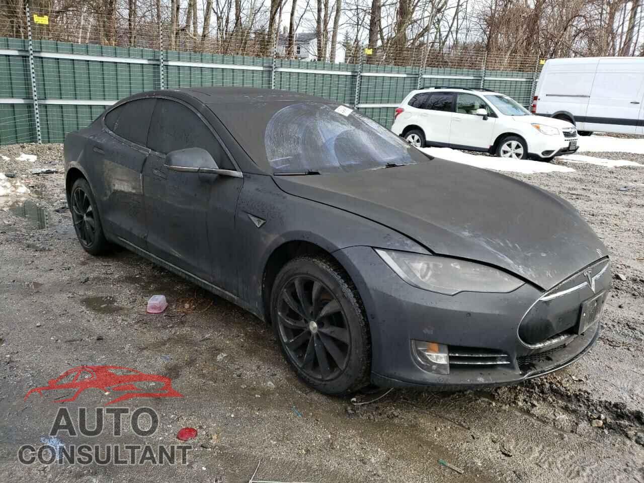 TESLA MODEL S 2015 - 5YJSA1H20FF080394