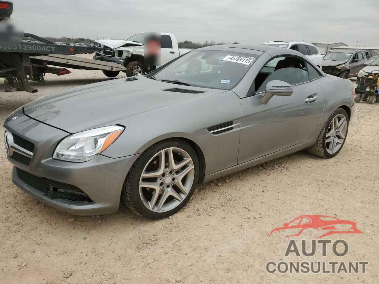 MERCEDES-BENZ SLK-CLASS 2013 - WDDPK4HAXDF070563