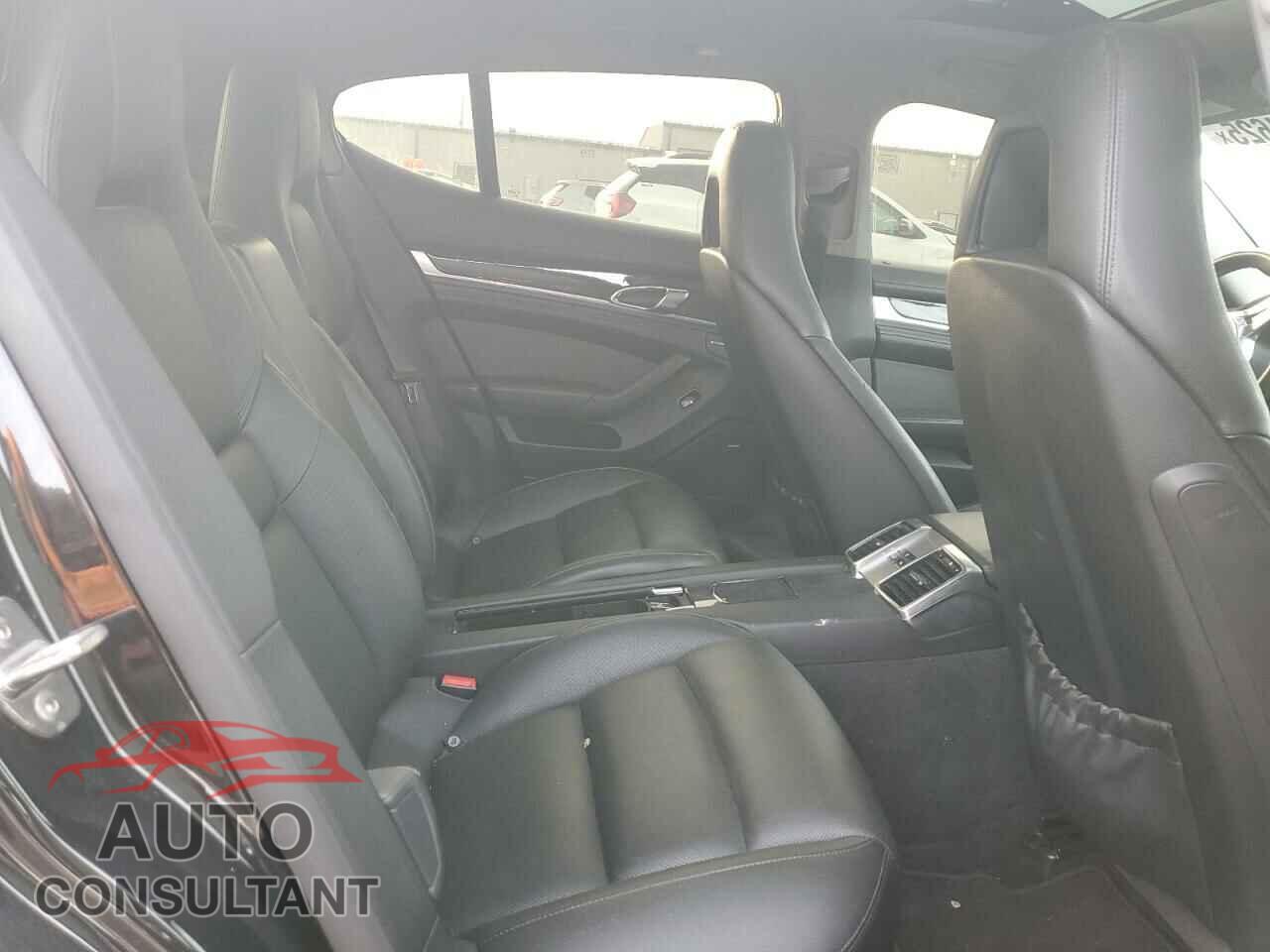 PORSCHE PANAMERA 2013 - WP0AA2A7XDL016039