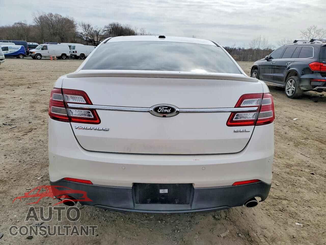 FORD TAURUS 2014 - 1FAHP2E8XEG116514
