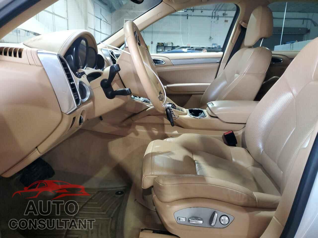 PORSCHE CAYENNE 2014 - WP1AF2A29ELA41990