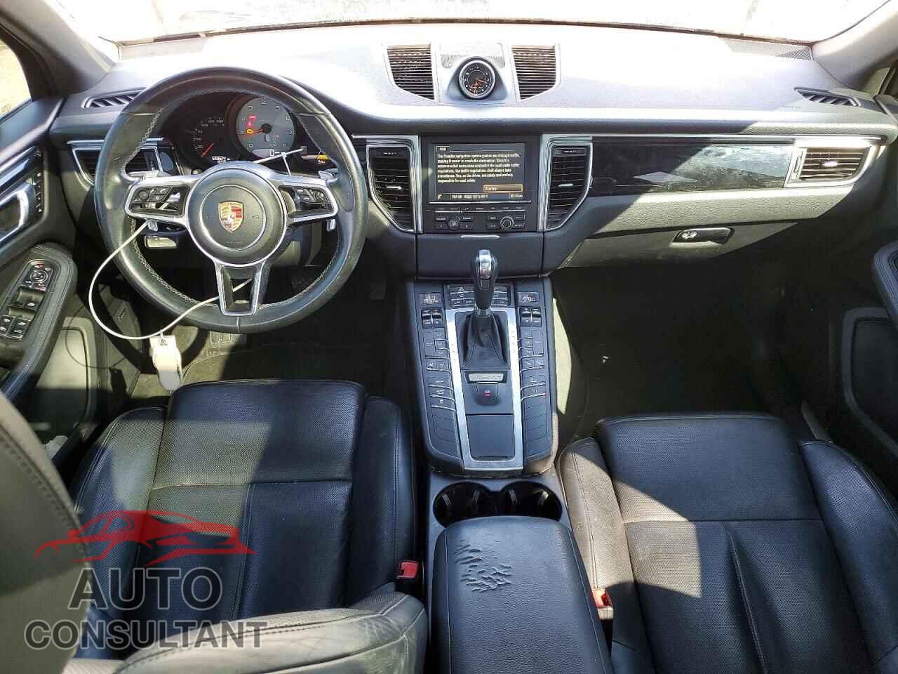 PORSCHE MACAN 2015 - WP1AB2A51FLB73696