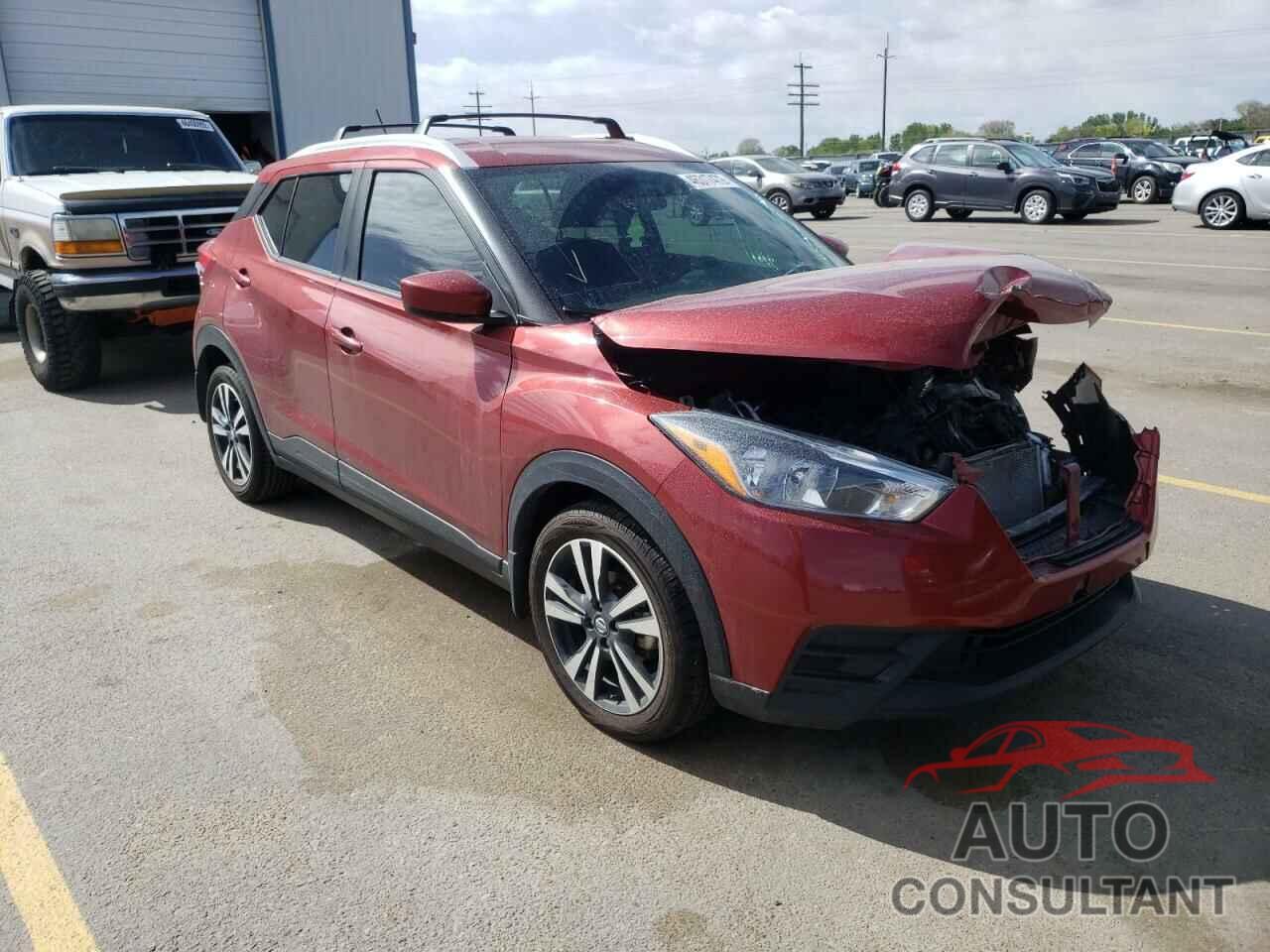 NISSAN KICKS 2018 - 3N1CP5CU8JL519308