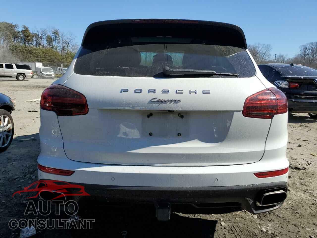 PORSCHE CAYENNE 2016 - WP1AA2A22GKA36864