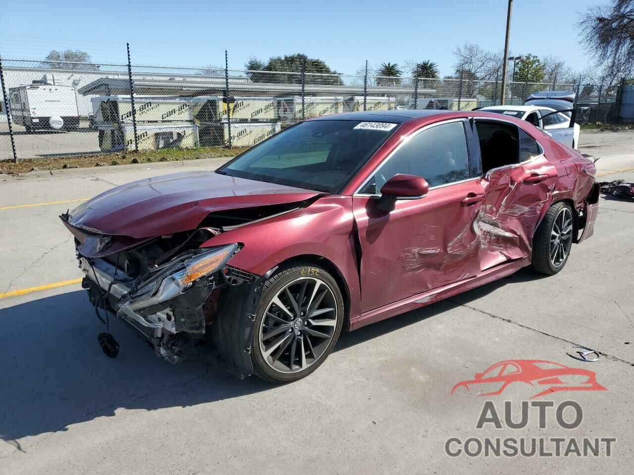 TOYOTA CAMRY 2018 - 4T1B61HK3JU556098