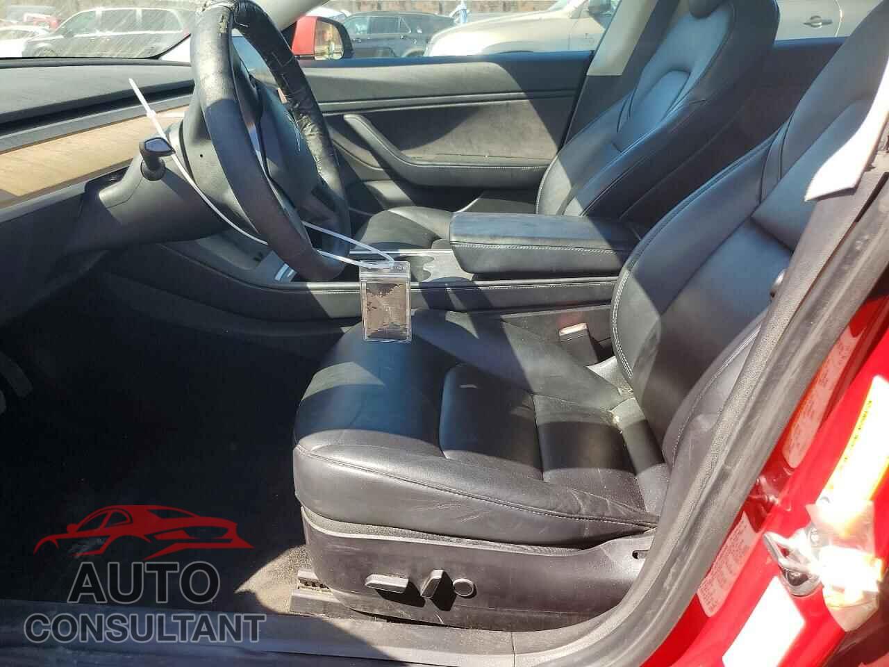 TESLA MODEL 3 2021 - 5YJ3E1EB0MF875438