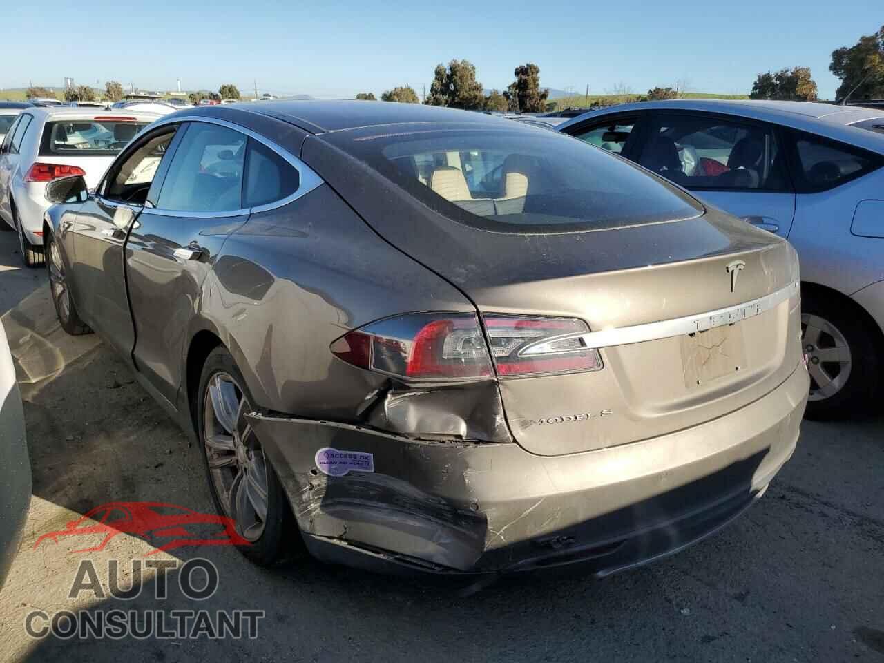 TESLA MODEL S 2016 - 5YJSA1E20GF129471