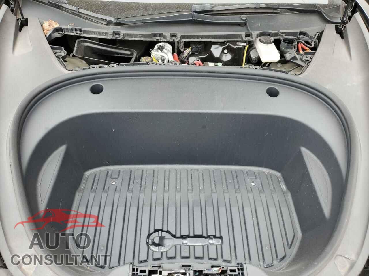 TESLA MODEL 3 2022 - 5YJ3E1EBXNF310017