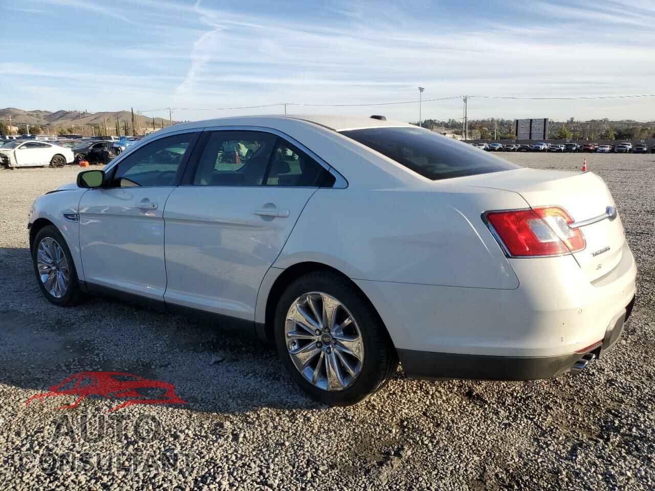 FORD TAURUS 2010 - 1FAHP2FW5AG116590